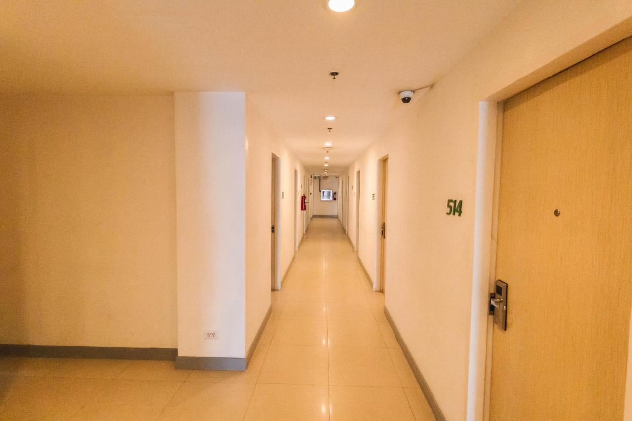Wow Budget Hotel Cubao Quezon City Exterior photo